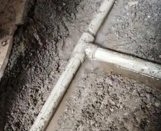 巴音郭楞漏水维修电话